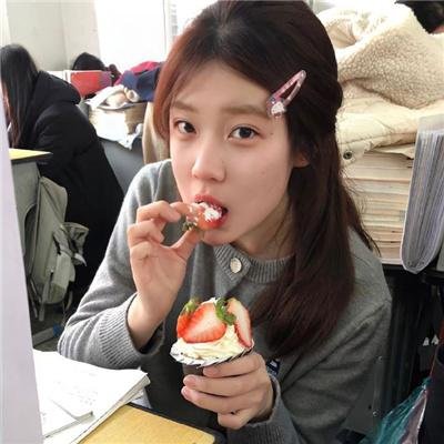 我成王爷掌心娇，太子殿下哭什么